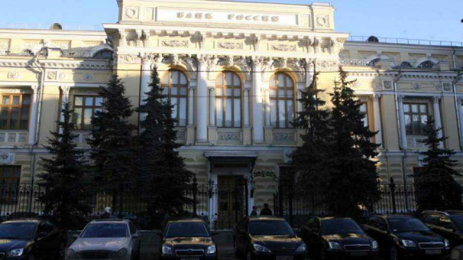 Центробанк начинает борьбу с наличными займами
