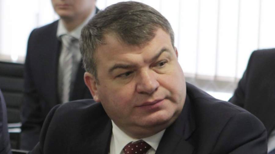 Экс-глава Минобороны Анатолий Сердюков амнистирован