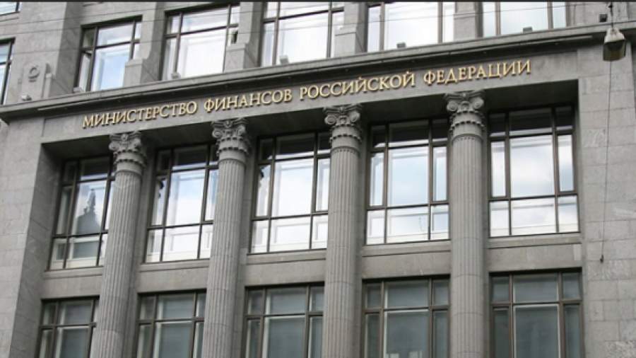 Минфин отказал нефтяникам в снижении таможенных пошлин на масла