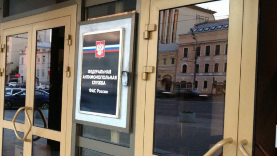 ФАС разберется со скидками на авиаперелеты для студентов