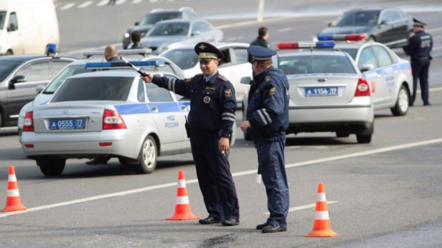 Начальников спецбатальонов ДПС в Москве уволили за пыль на работе