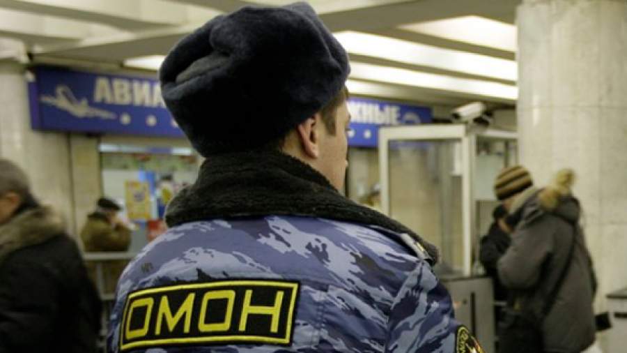 Руководство транспортной полиции наказали за омоновцев-грабителей