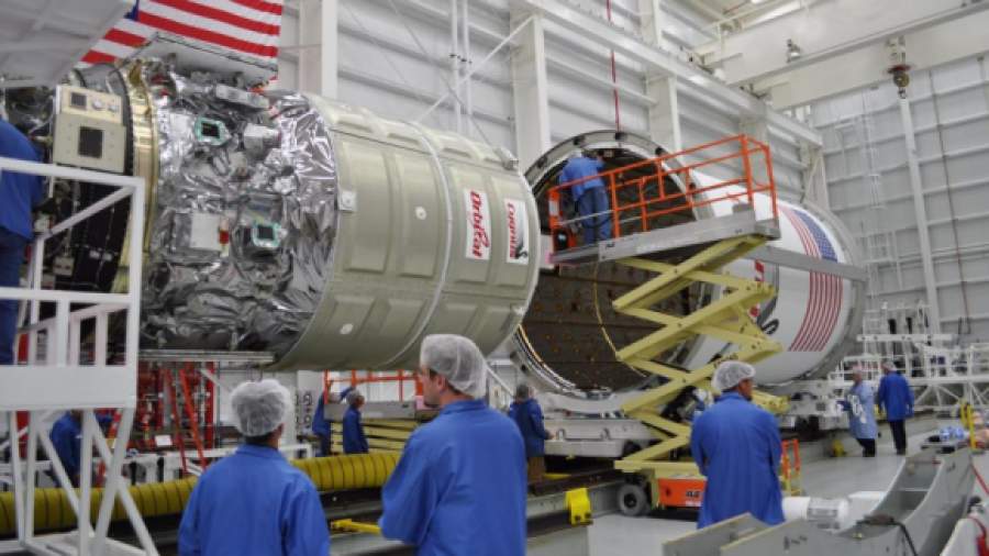 После аварии на ракеты Antares поставят двигатели от «Ангары»
