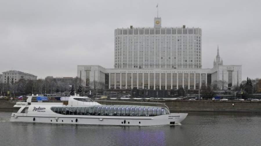 Большинство прогулочных кораблей в Москве похожи на «Булгарию»