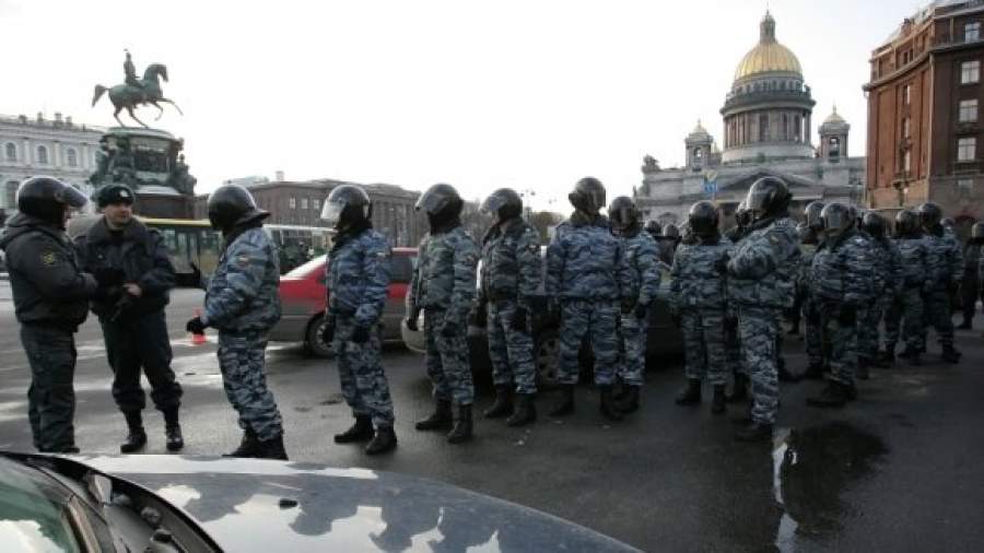 Петербургская оппозиция хочет митинговать на Исаакиевской площади