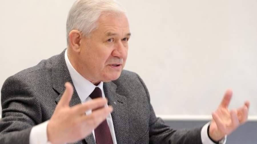 Владимир Юрзинов: за победой на ЧМ-2012 — пустота