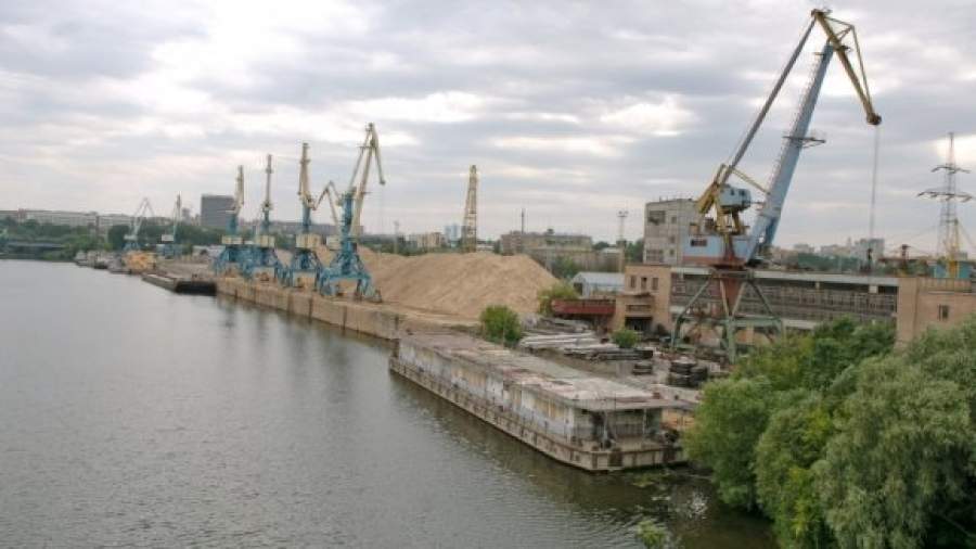 Собянин приостановил ликвидацию Западного речного порта