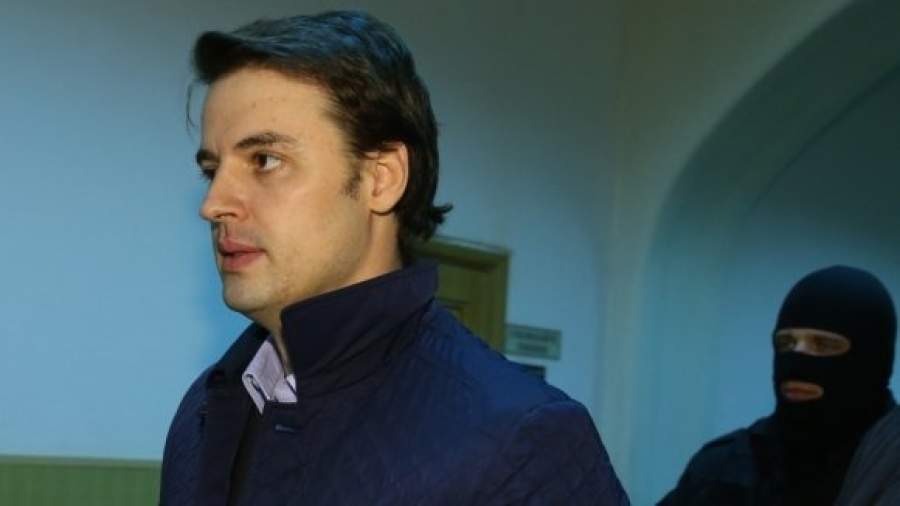 Генерал Колесников жалуется на разбитую голову