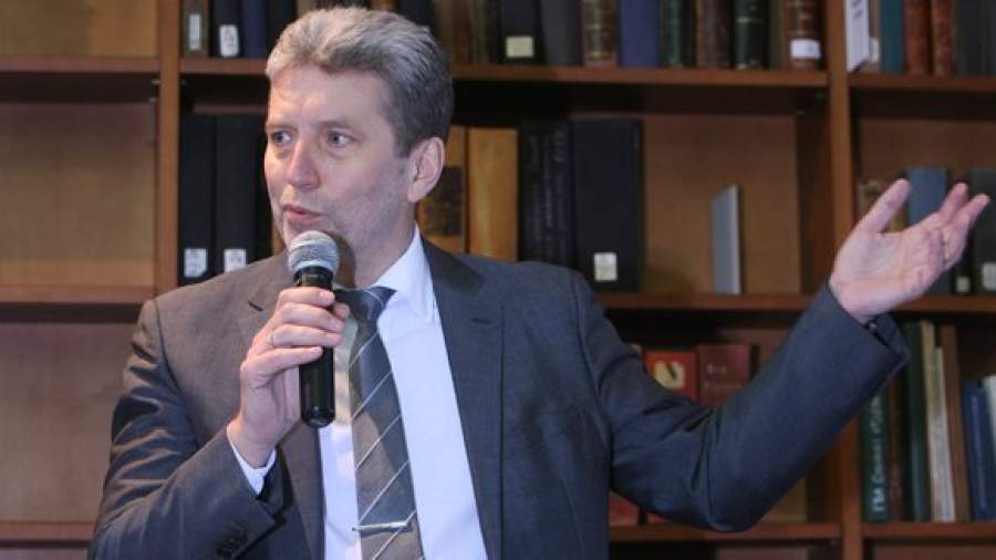 Нарышкина просят передать Российскую книжную палату РГБ