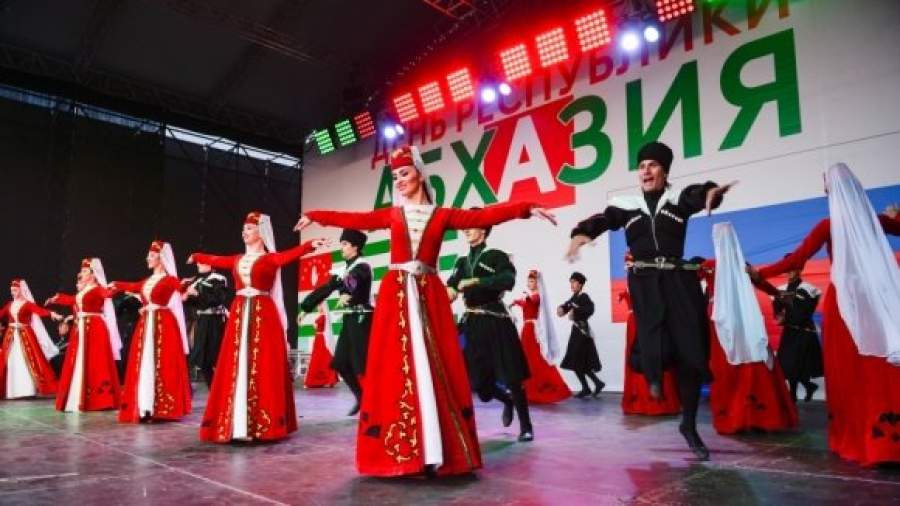Поздравление для женщины преклонного возраста Поздравление для женщины преклонного возраста