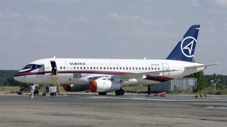 Россиян заставят летать на Superjet