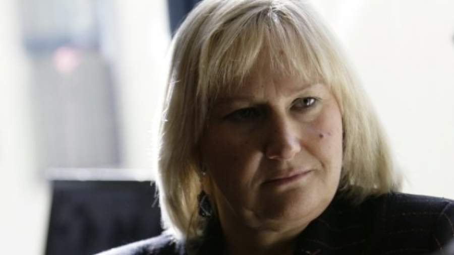Елена Батурина поборется с огородами и запретами