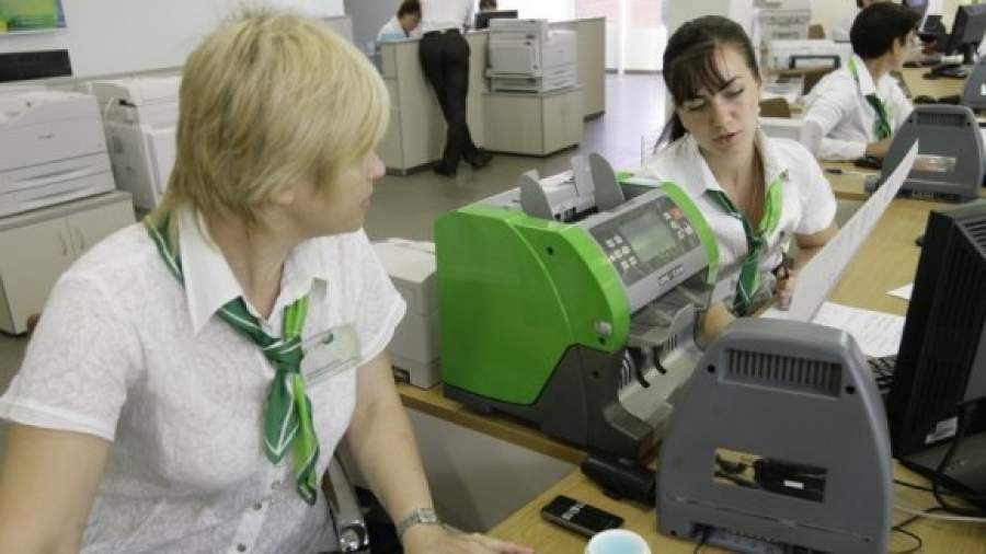 Зарплаты банкиров в России выросли на 15%