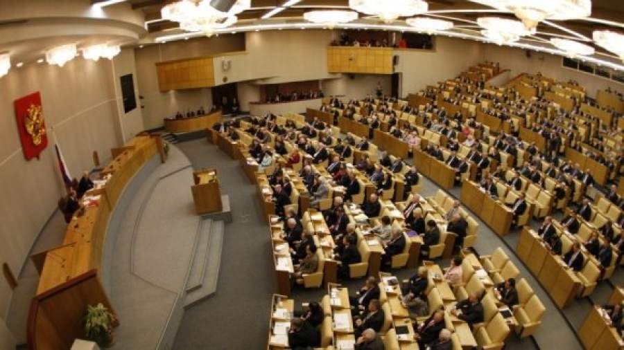 Путина просят изменить структуру Госдумы