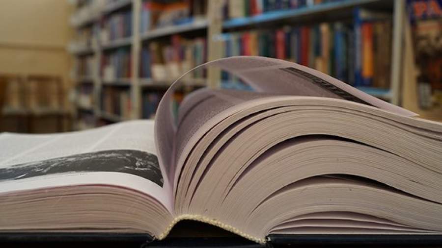 «Просветительский Оскар» назвал восемь лучших книг о науке