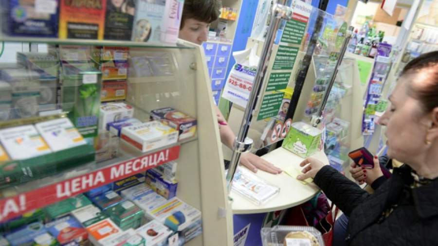 Прокуроры возбудили около 800 дел о завышении цен на лекарства