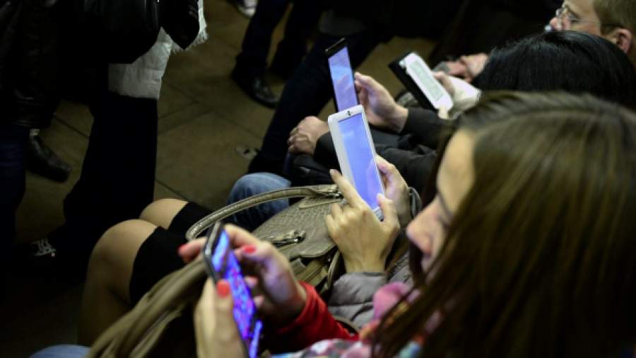 ВЦИОМ: больше половины россиян пользуются интернетом каждый день