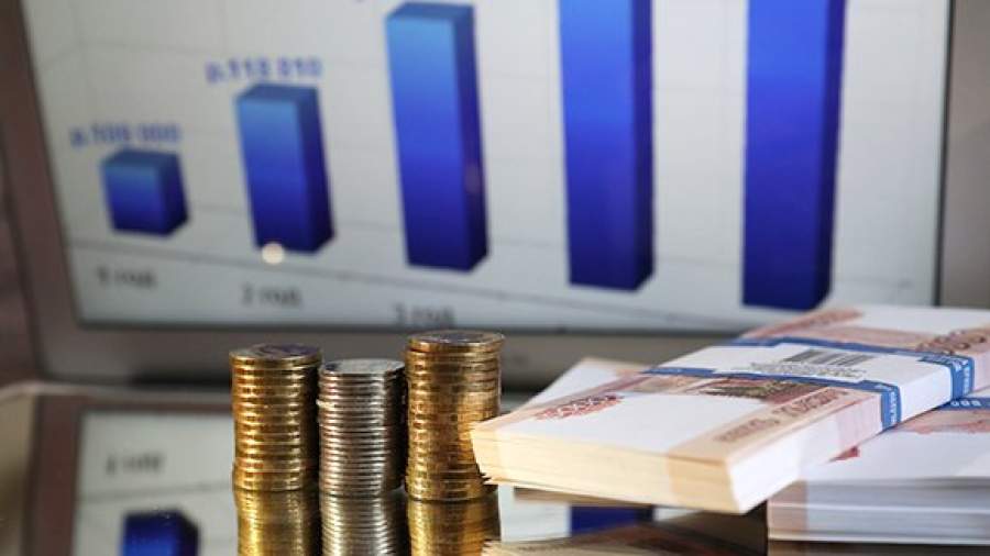 Как колебание курса рубля влияет на россиян