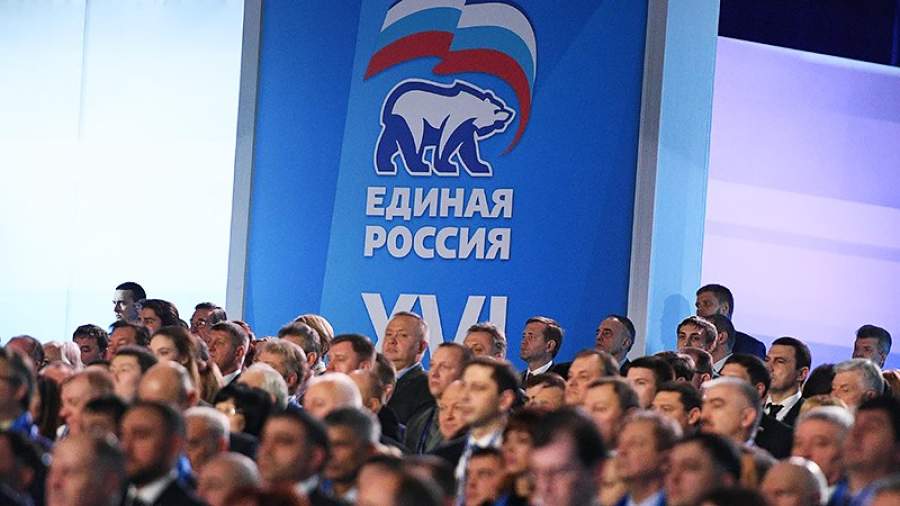 «Единая Россия» соберет руководство регионов