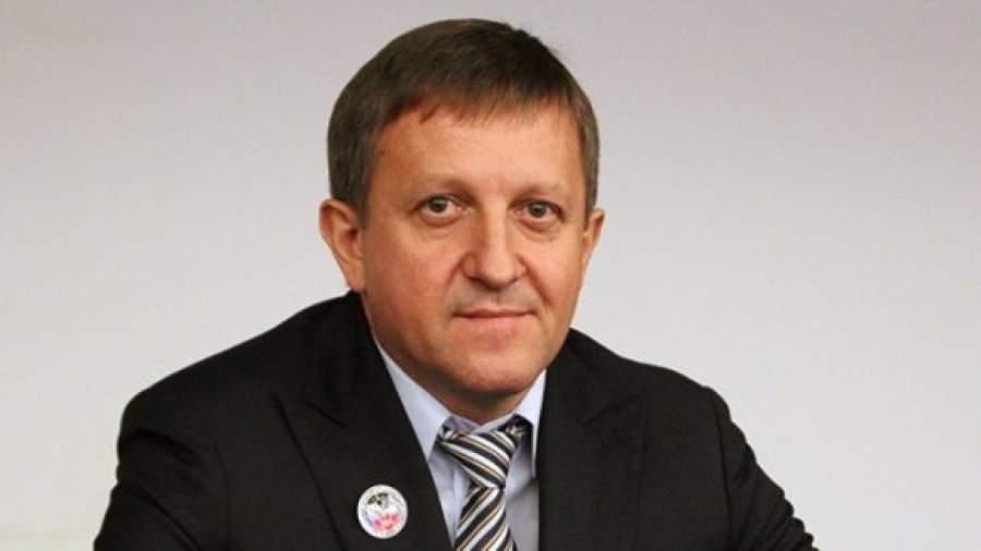 «В 2016 году планируем провести чемпионат ДНР по футболу»