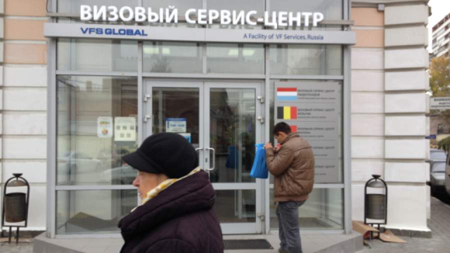 Туроператоры просят ЕС увеличить число визовых центров в России