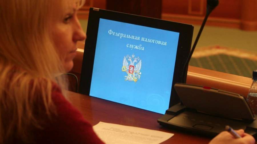 Коллекторы могут получить доступ к базам данных ПФР и ФНС