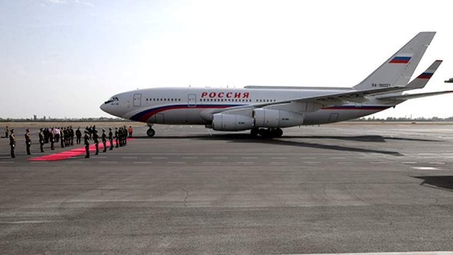 Самолету президента России потребовался ремонт
