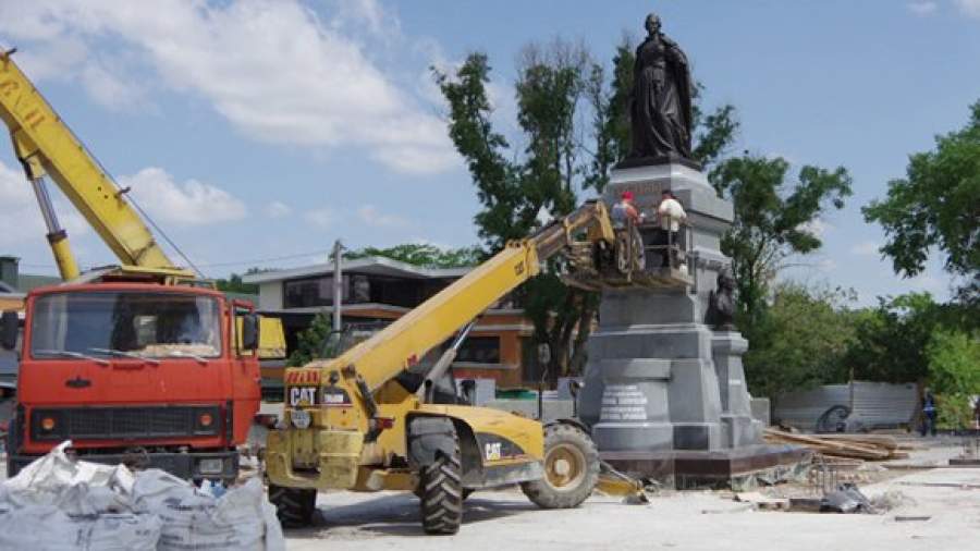 В Крыму торжественно откроют возрожденный памятник Екатерине II