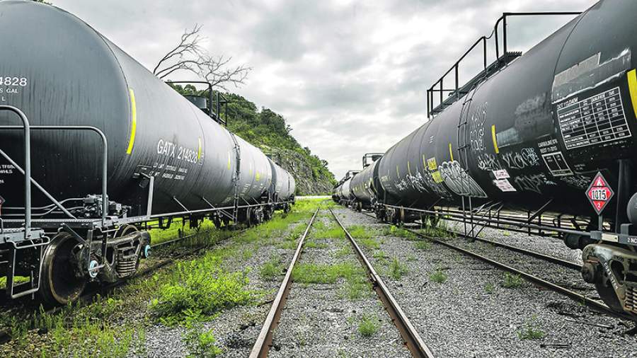 Цены на нефть продолжат падение
