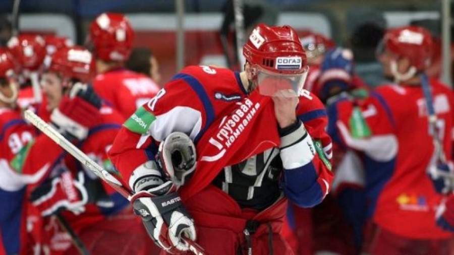 Иностранные тренеры теснят в КХЛ российских