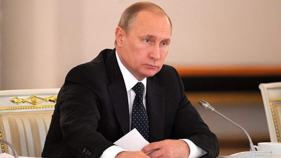 Путин поручил проработать вопрос снижения ставок по ипотеке