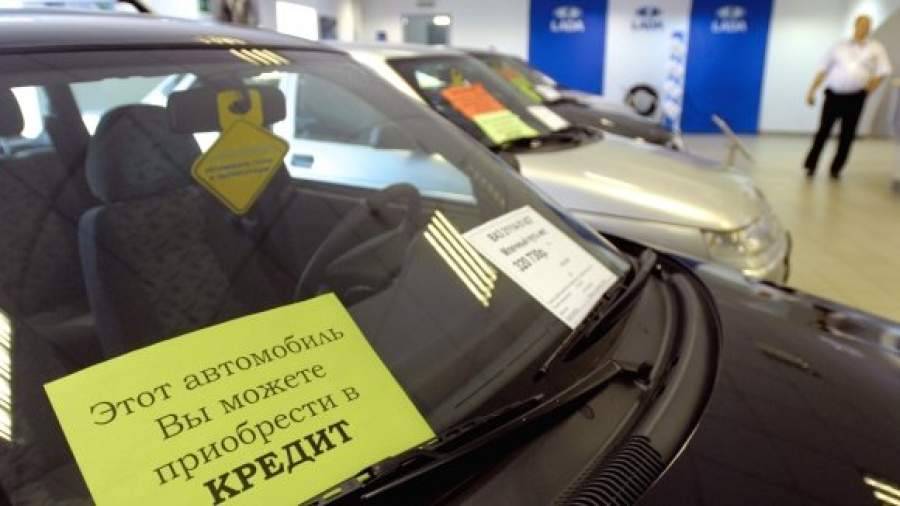 Гаишников хотят заставить проверять кредитную чистоту автомобиля