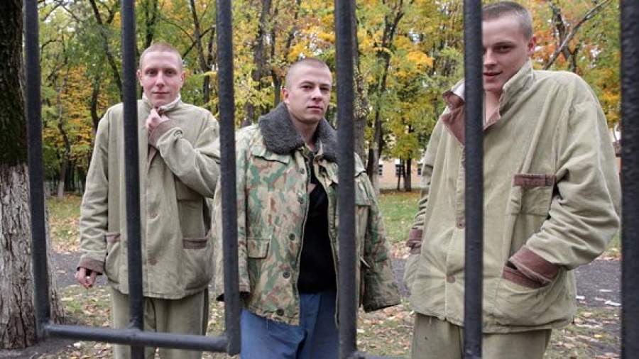В армии объявлено медицинское усиление