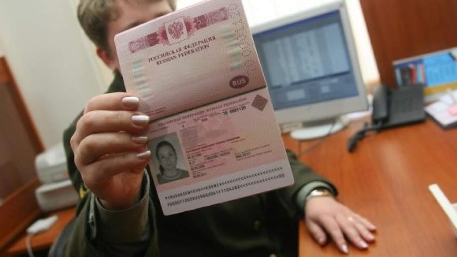 Россияне стали реже искать убежище в странах Евросоюза