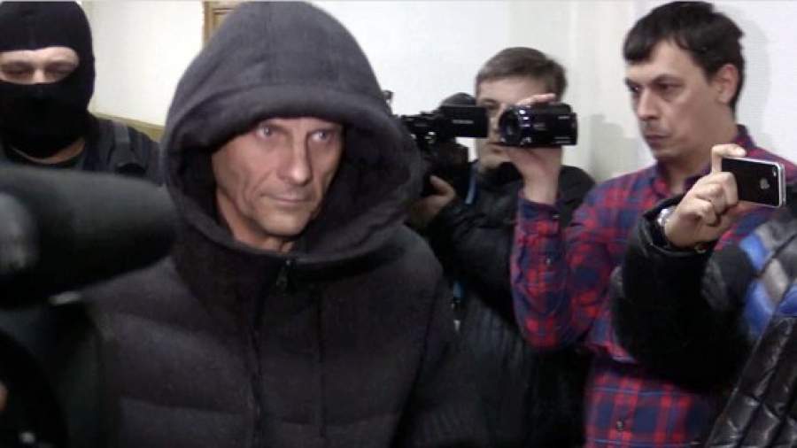 Губернатор Хорошавин готов к сотрудничеству со следствием