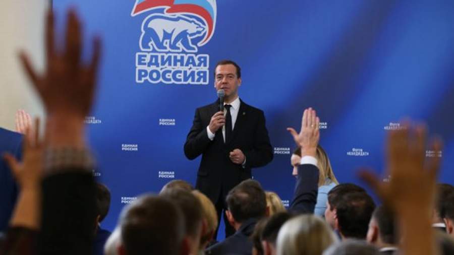 Медведев: «Главное — просчитанные решения, а не оголтелый популизм»