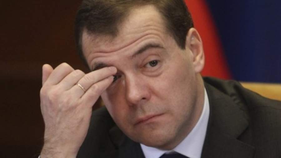 Медведев закрыл комитет сторонников