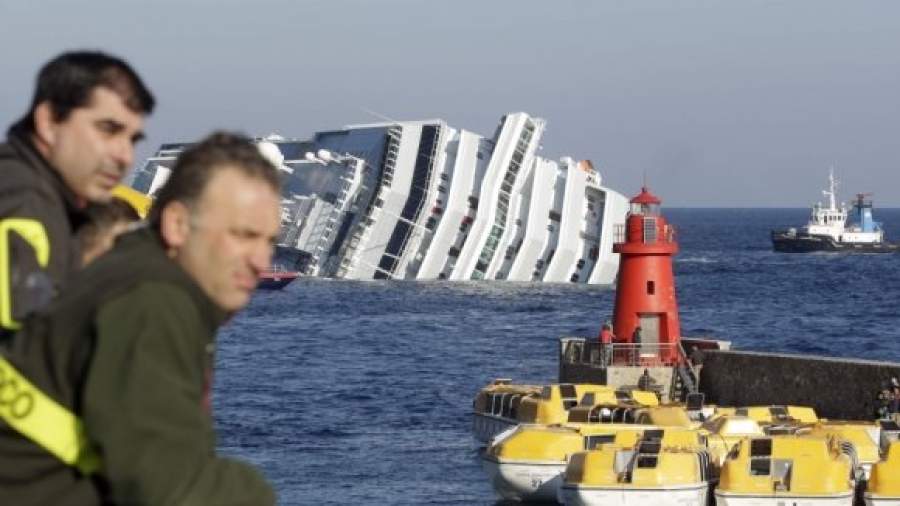 На борту затонувшего лайнера Costa Concordia было 111 россиян