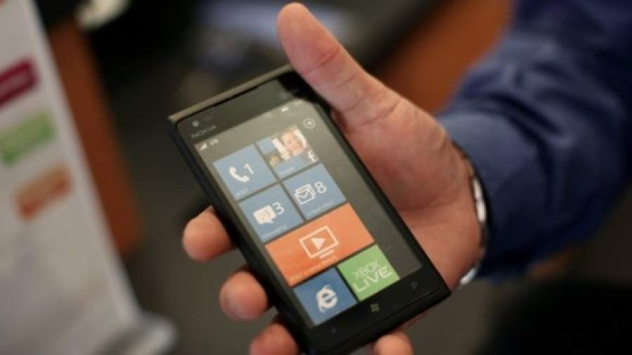 Операторы отказываются от Nokia