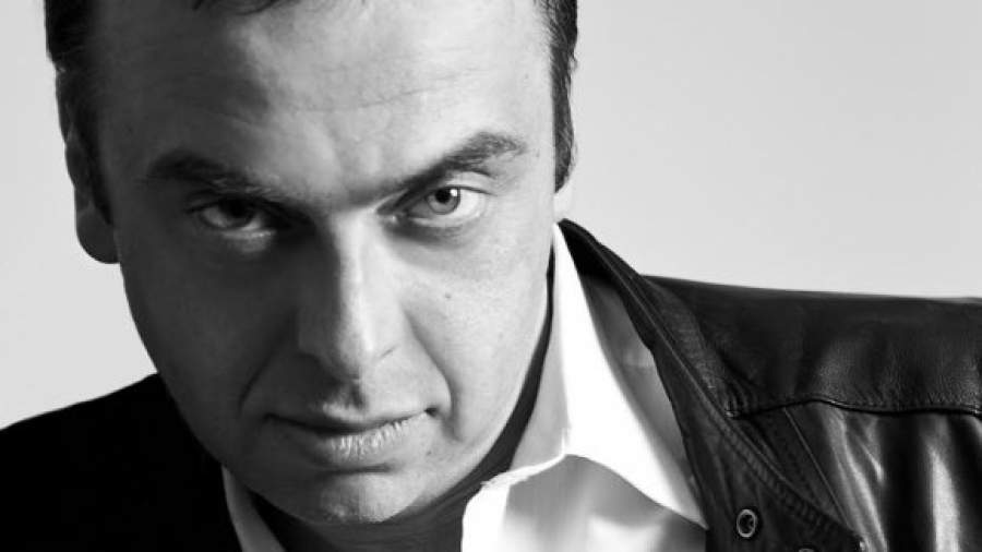 «Ставлю спектакли для себя, поэтому заимствовать ничего не буду»
