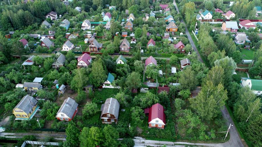 Мой адрес — не дом: россиян накажут за отказ регистрировать постройку