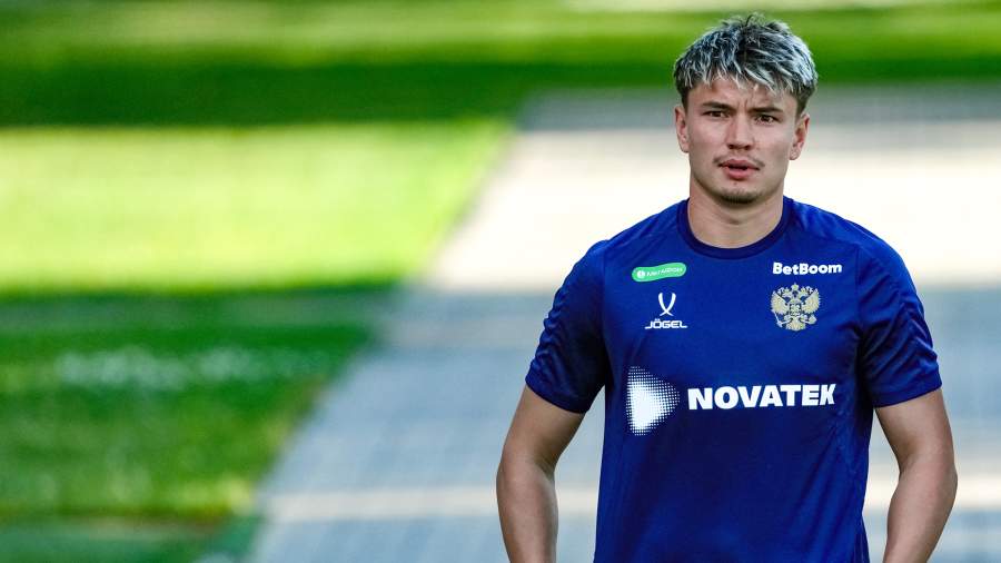 Бежать, Мостовой: футболиста сборной России и бизнесмена пытались похитить в Петербурге