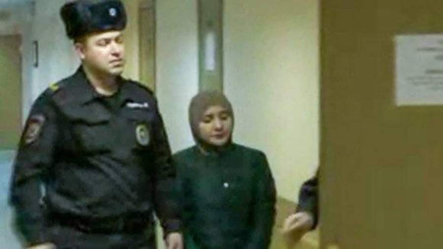 Московской студентке грозит 14 лет за размещение в Сети флага ИГИЛ