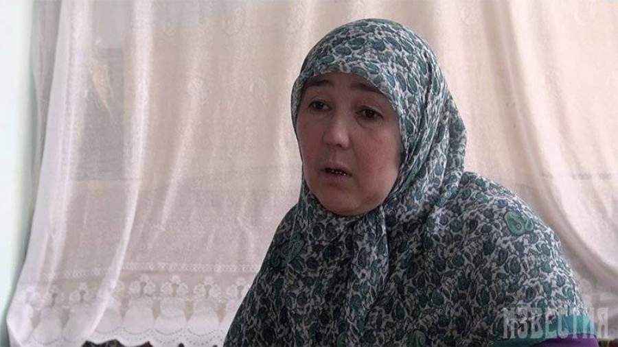 Мать предполагаемого террориста Азимова не верит в его виновность