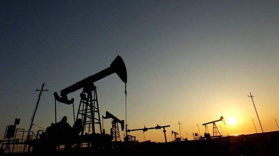 Цены на нефть продолжают снижаться
