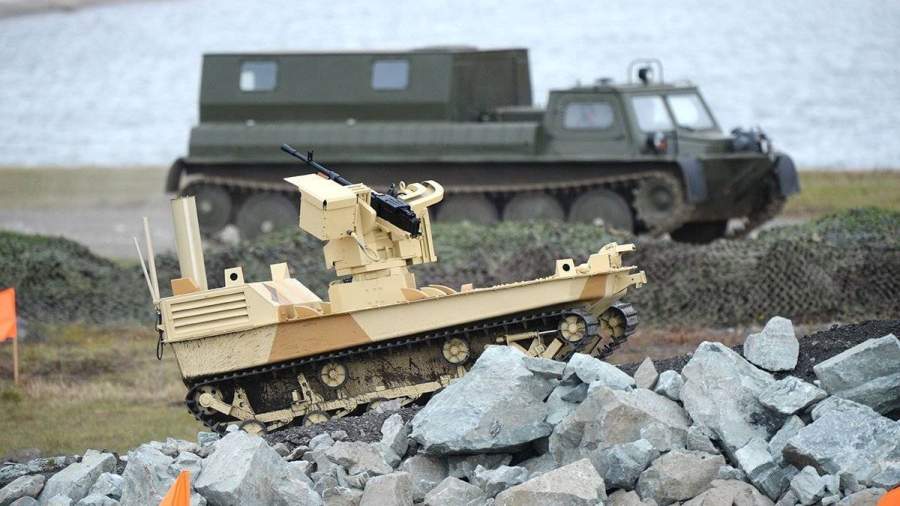 Армия России получит гиперзвуковое оружие и боевых роботов к 2025 году