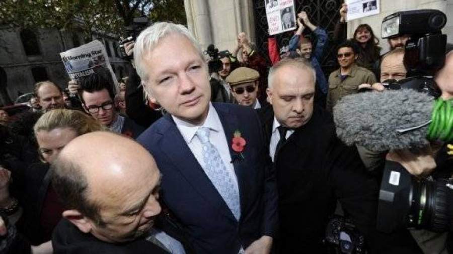 Лондонский суд согласился выдать Швеции основателя WikiLeaks
