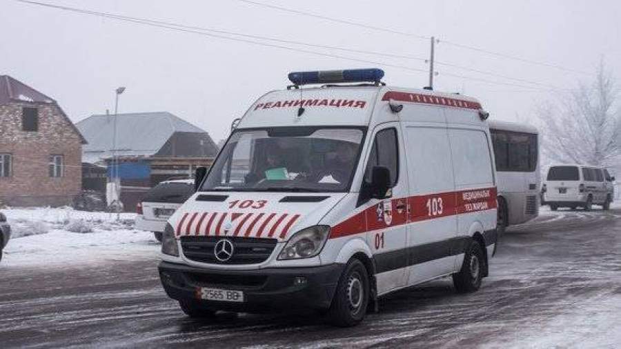 Женщина скончалась при экстренной посадке самолета в Ростове-на-Дону