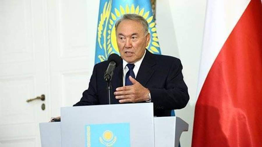 Назарбаев делегирует полномочия парламенту и правительству