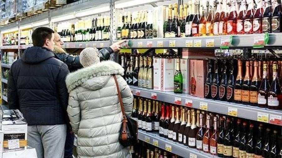 Роспотребнадзор выступил за запрет скидок на алкоголь